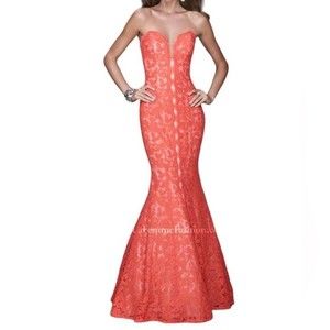 La Femme Hot Coral Lace Sweetheart Mermaid Gown Size 4